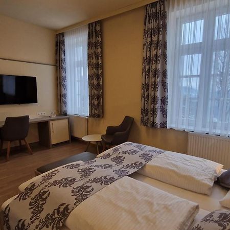 Hotel Kirchenwirt In Maria Schutz Schottwien Zewnętrze zdjęcie