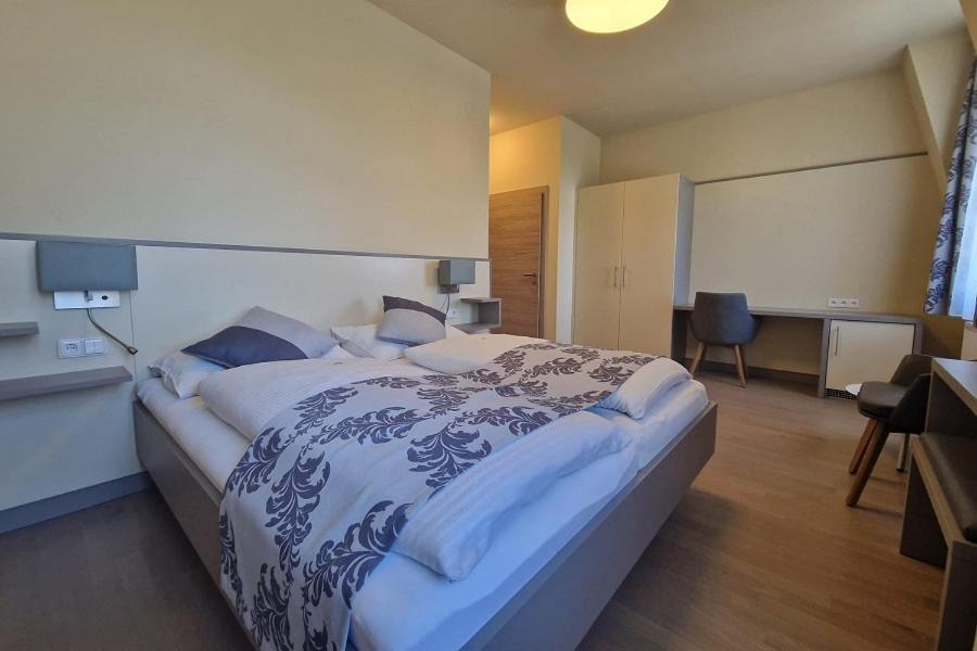 Hotel Kirchenwirt In Maria Schutz Schottwien Zewnętrze zdjęcie