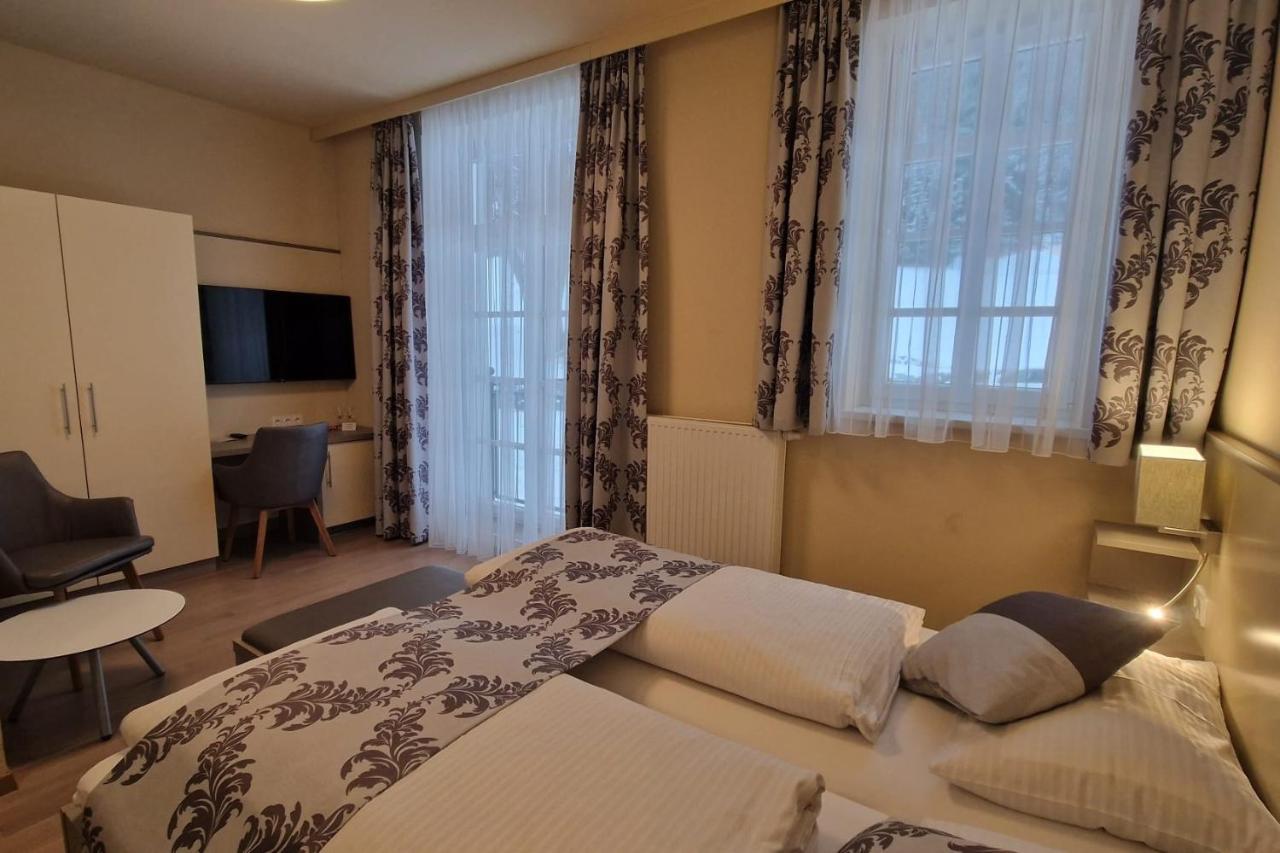 Hotel Kirchenwirt In Maria Schutz Schottwien Zewnętrze zdjęcie